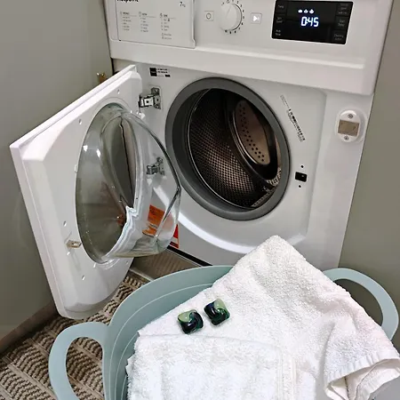 Contemporary St Julians Comfort