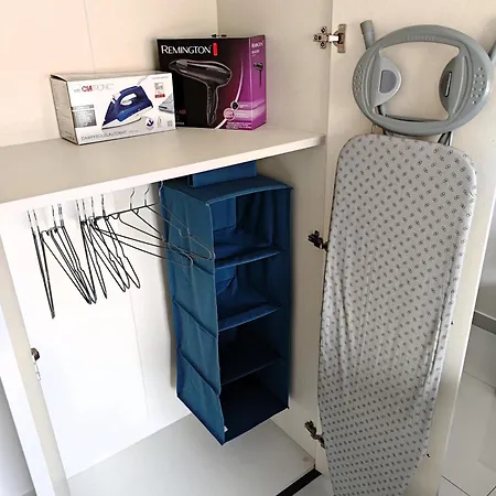 Contemporary St Julians Comfort *